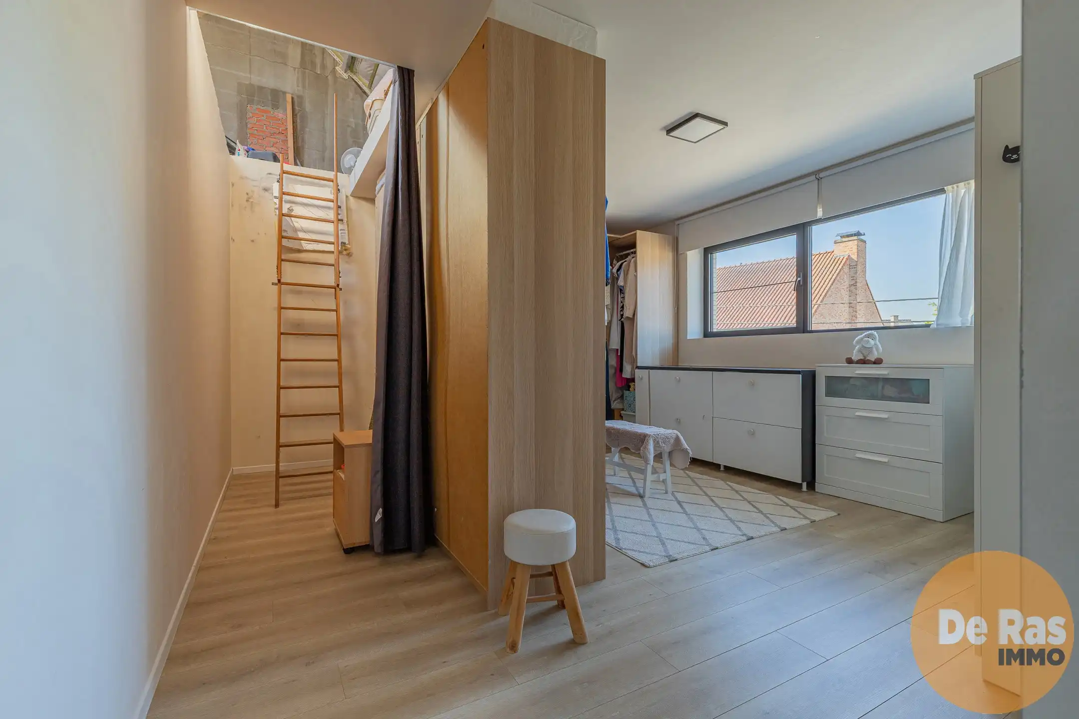 WICHELEN - Exclusief gerenoveerde woning met 4 slaapkamers foto 20