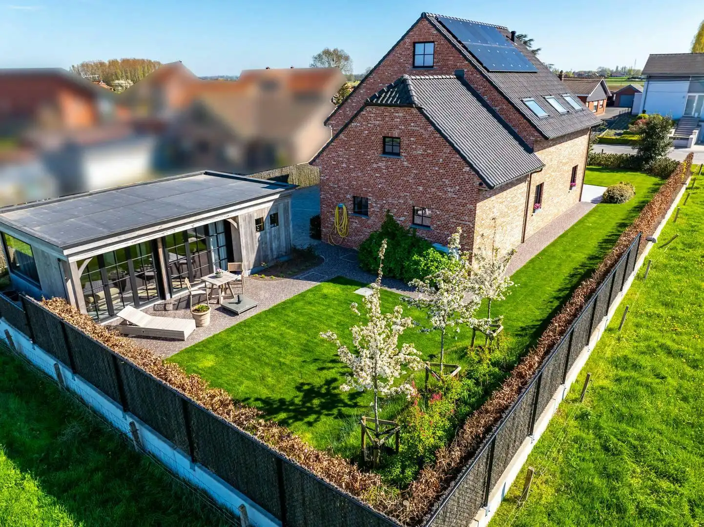 Exclusief Wonen: moderne, landelijke villa met mooi uitzicht foto 25