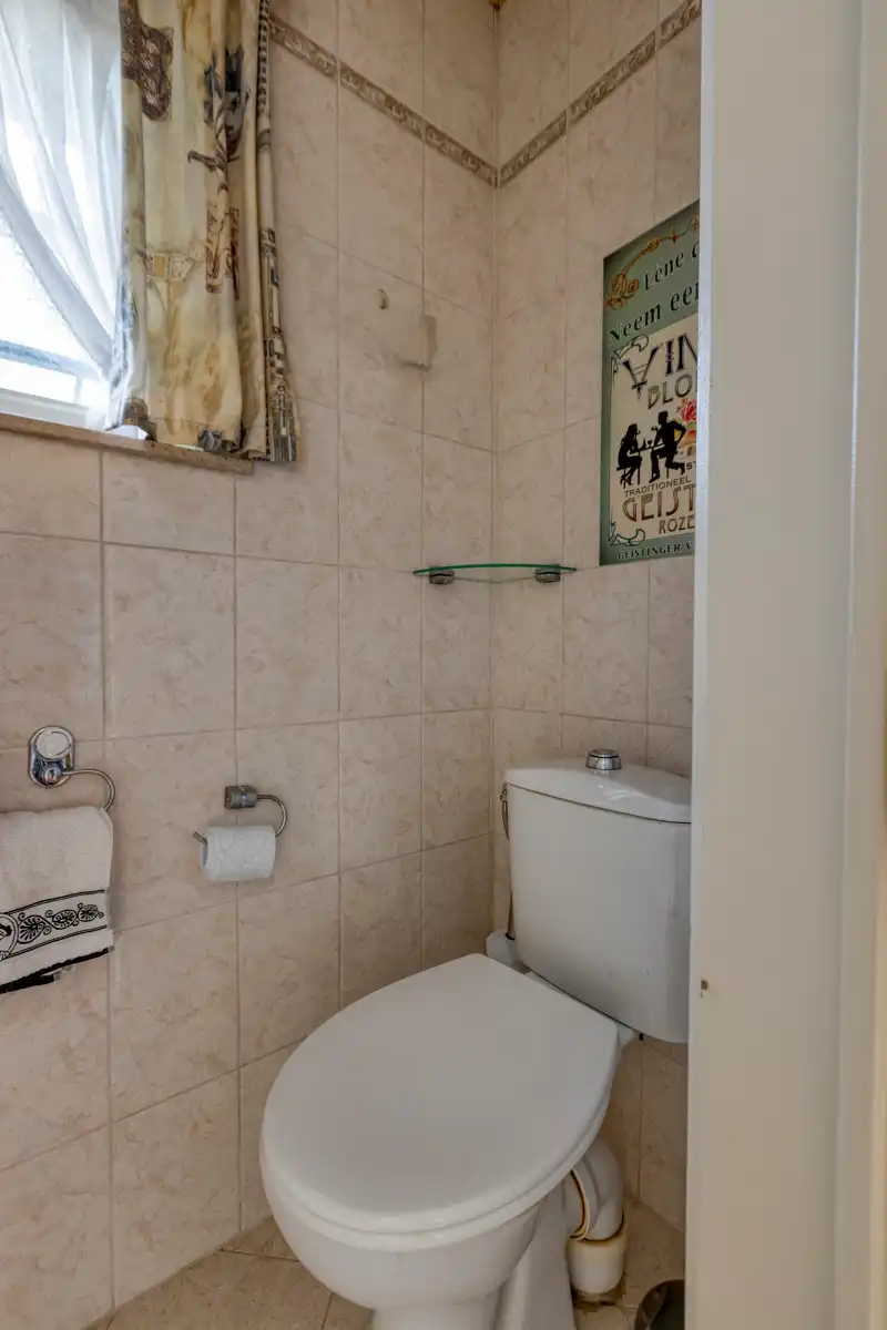 Vrijstaande woning met uitzonderlijke grote tuin in dorpskern Geistingen (Kinrooi) foto 17
