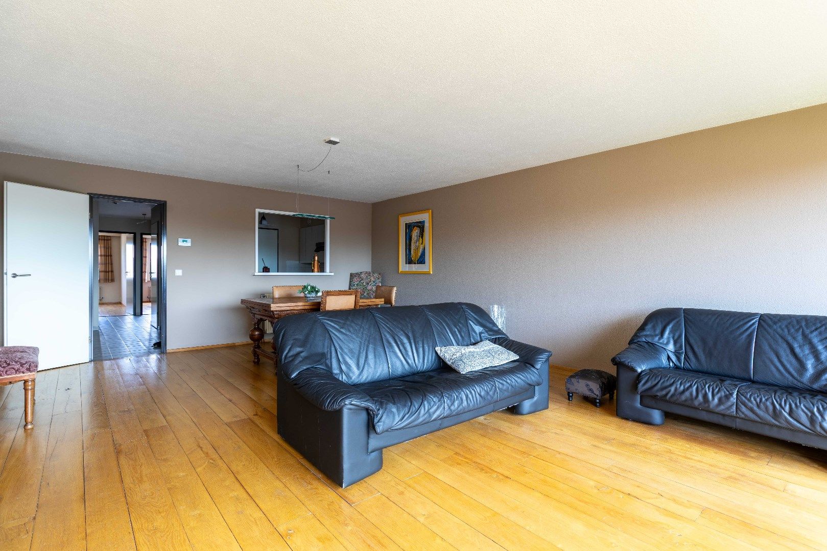 Ruim appartement met zonneterras, twee slaapkamers en gemeenschappelijke tuin in de aller beste buurt: Kristus-Koning! foto 3