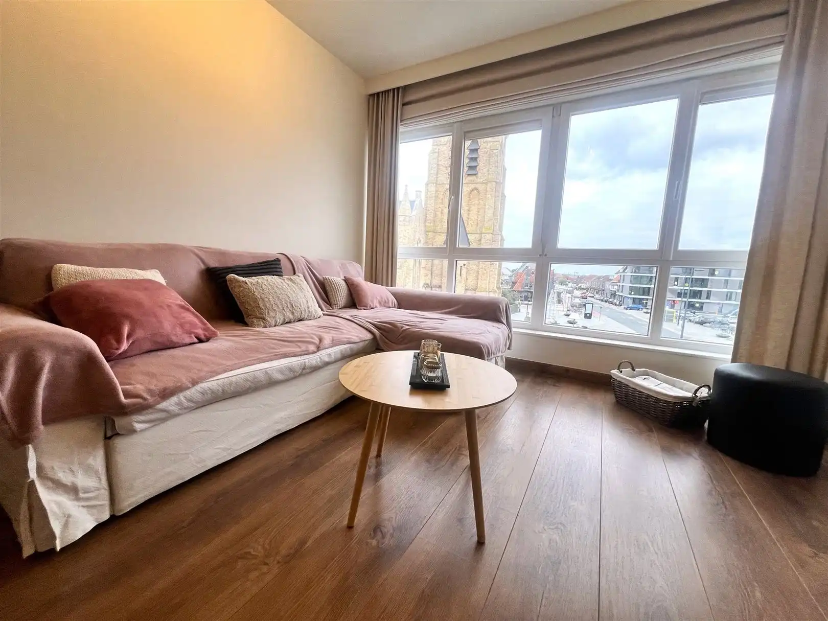 Gemeubeld 1 slaapkamerappartement foto 3