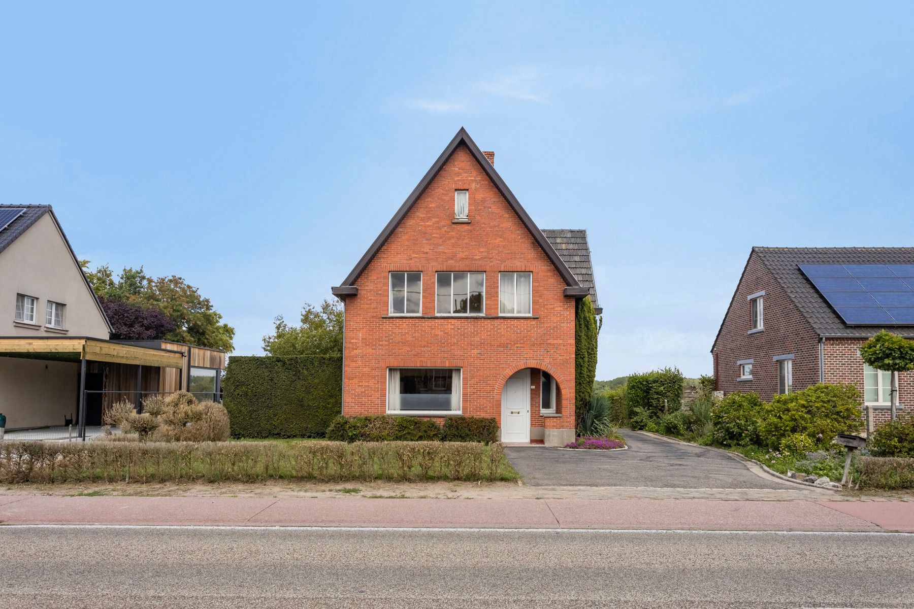 CHARMANTE, TE RENOVEREN GEZINSWONING OP EEN LEUK PERCEEL IN ALKEN (TERKOEST) foto 2