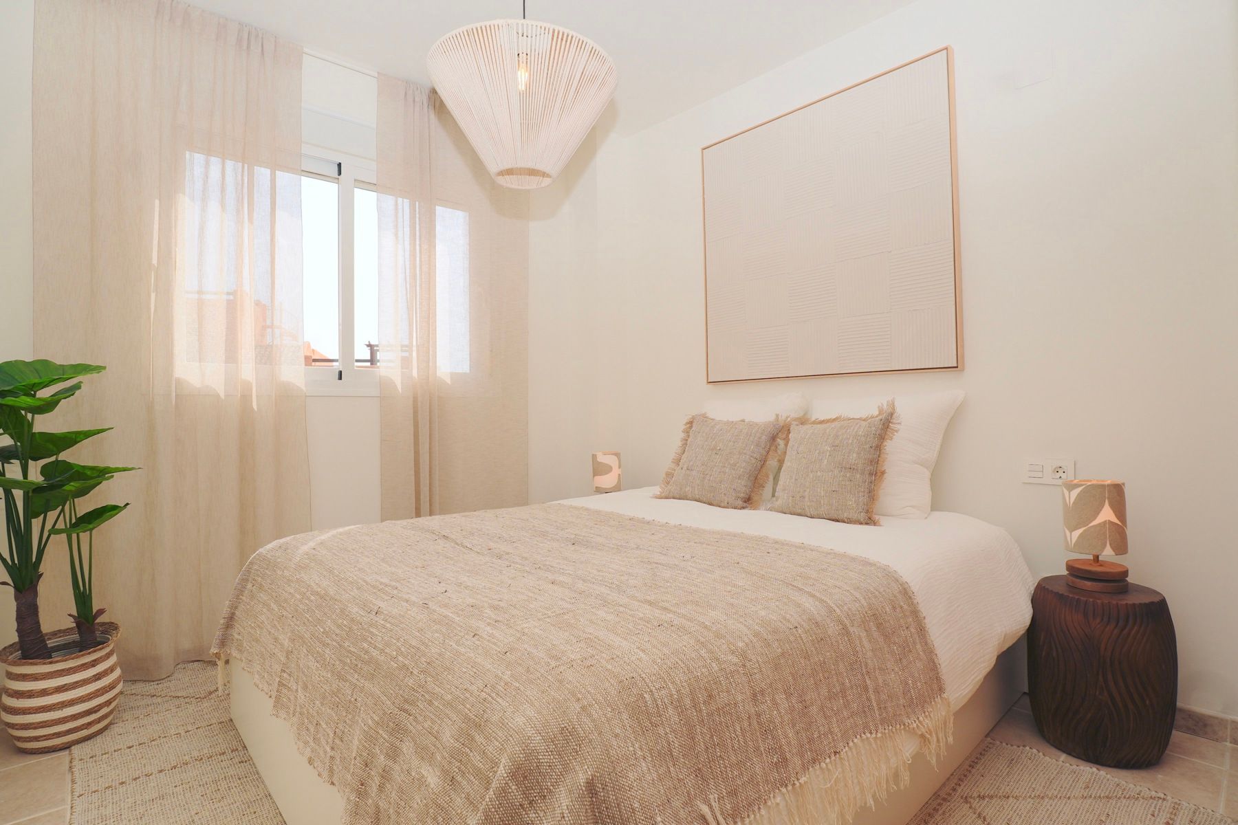 Bemeubeld appartement met parking en berging - uniek aanbod!  foto 11