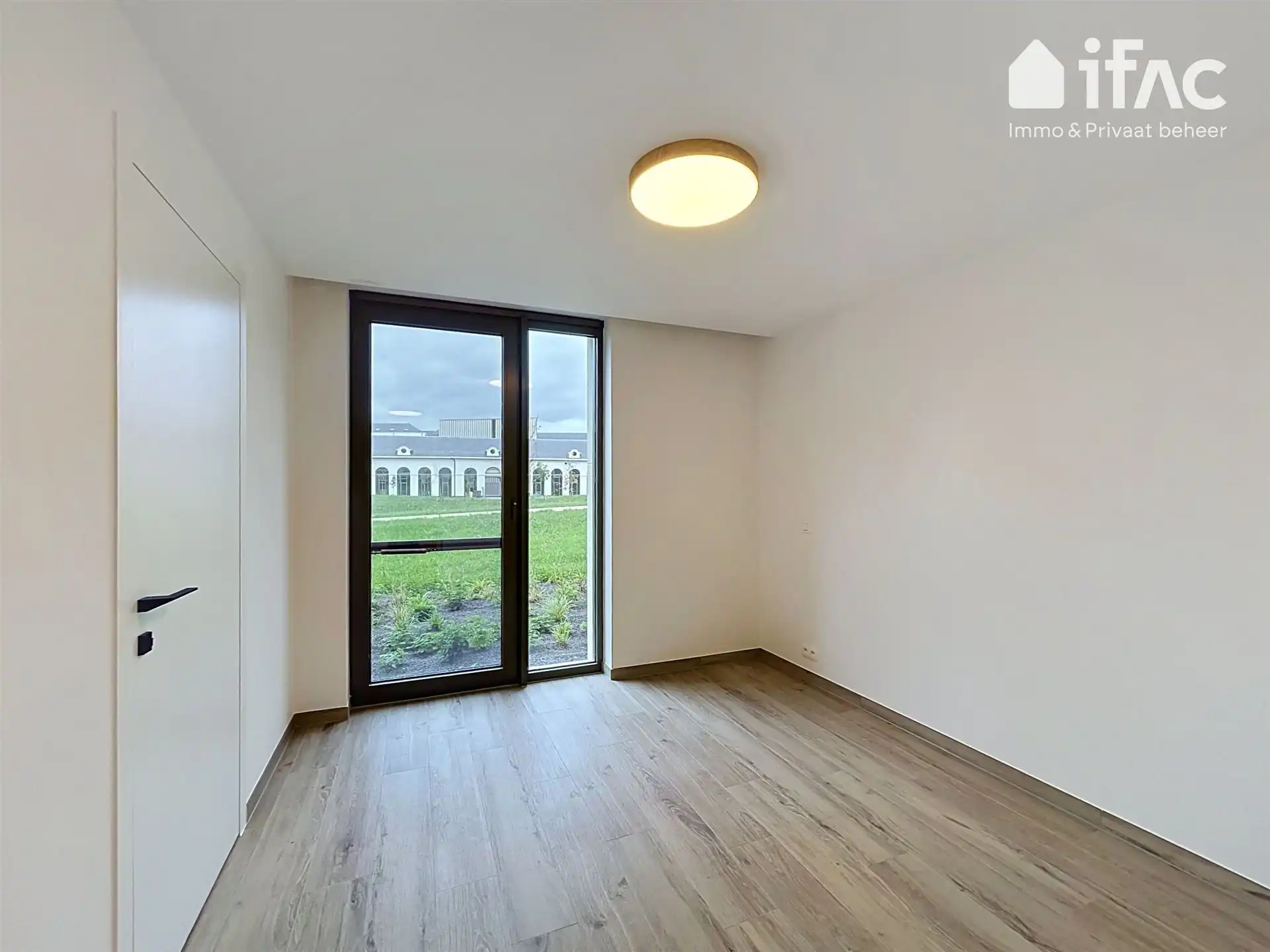 Gelijkvloers appartement met 3 slaapkamers op Panquin-site foto 11