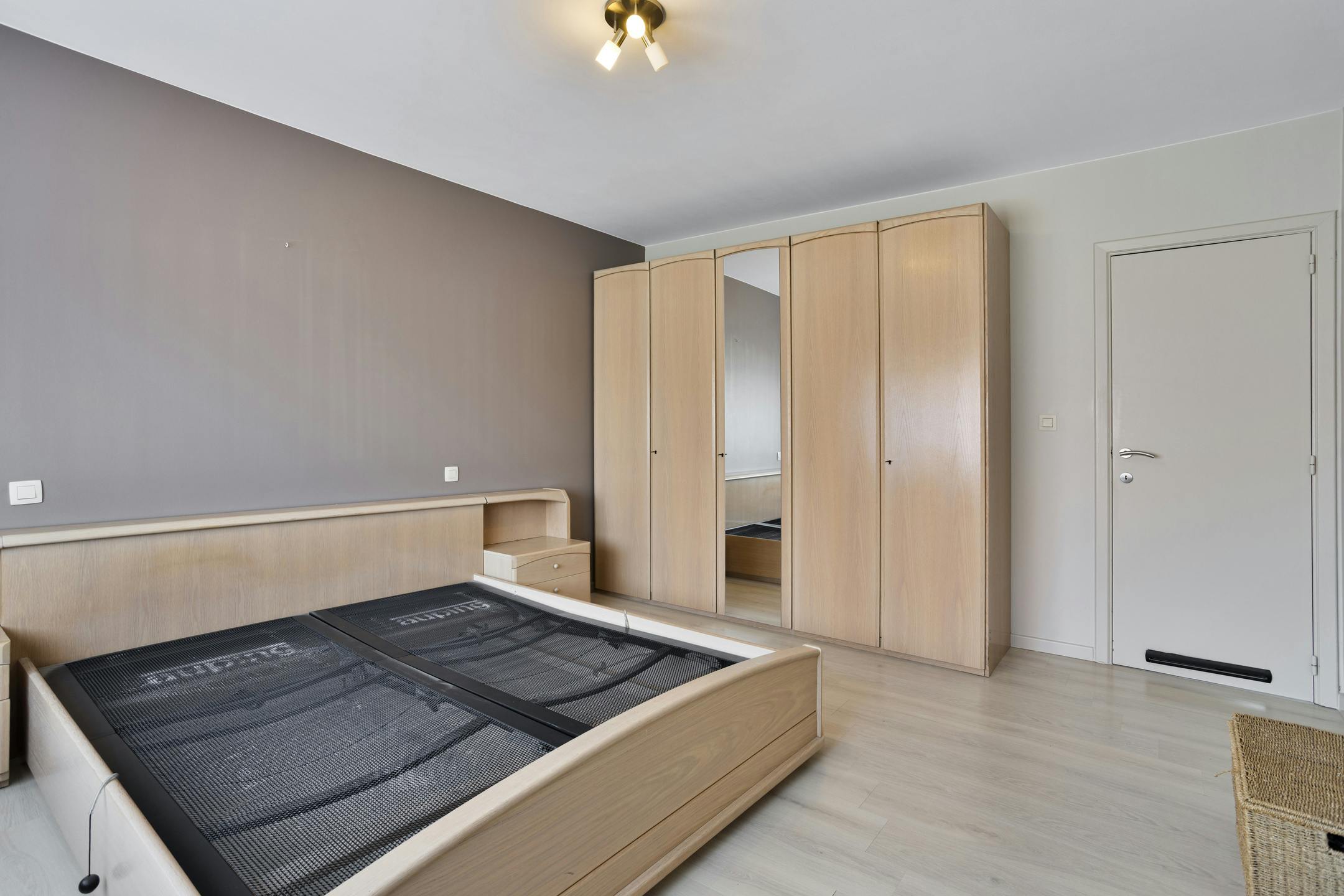 Rijwoning met veel potentieel te koop in centrum Knokke foto 14