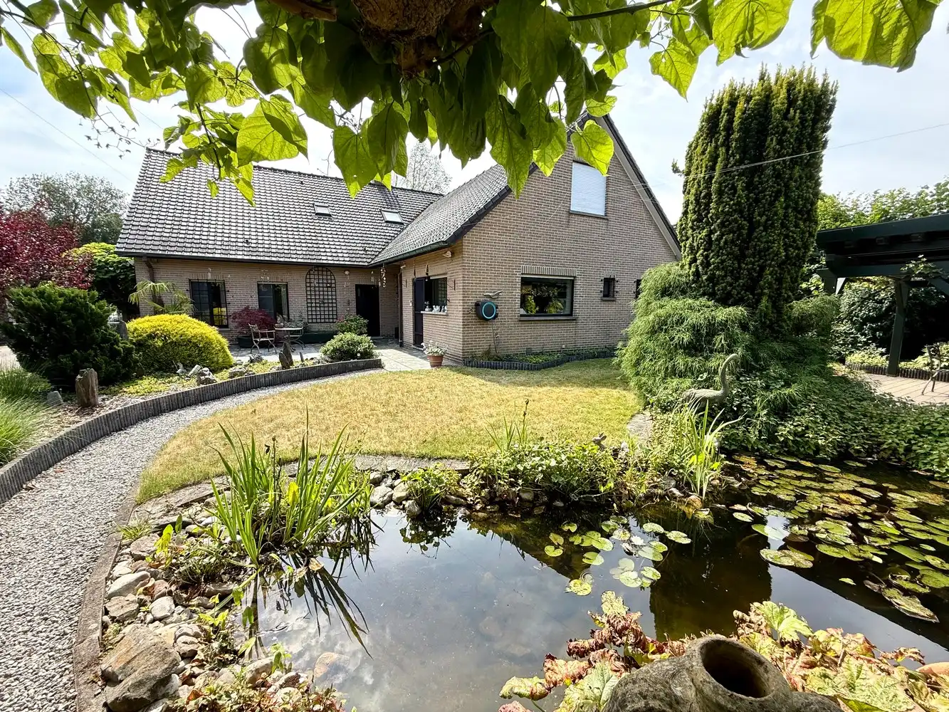 **Exclusieve villa met 5 slaapkamers te koop op een prachtlocatie in Asper!** foto 28
