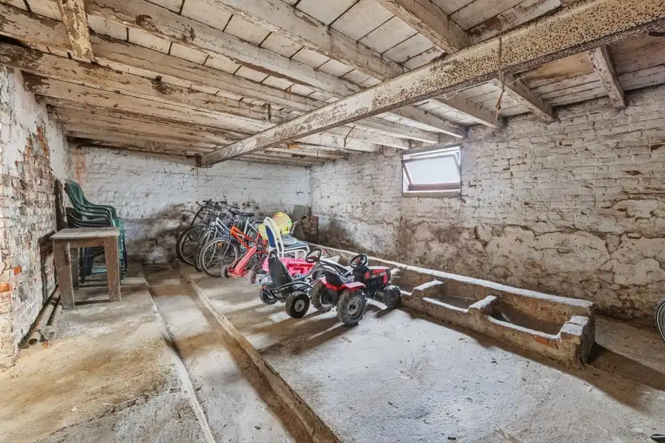 OP TE FRISSEN WOONST MET VEEL POTENTIEEL IN ORSMAAL foto 26