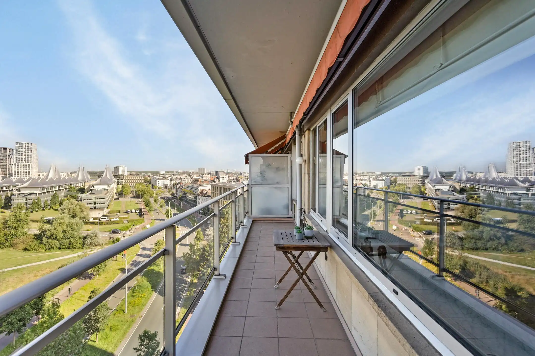 Appartement met prachtig uitzicht en terras te koop in Antwerpen foto 12