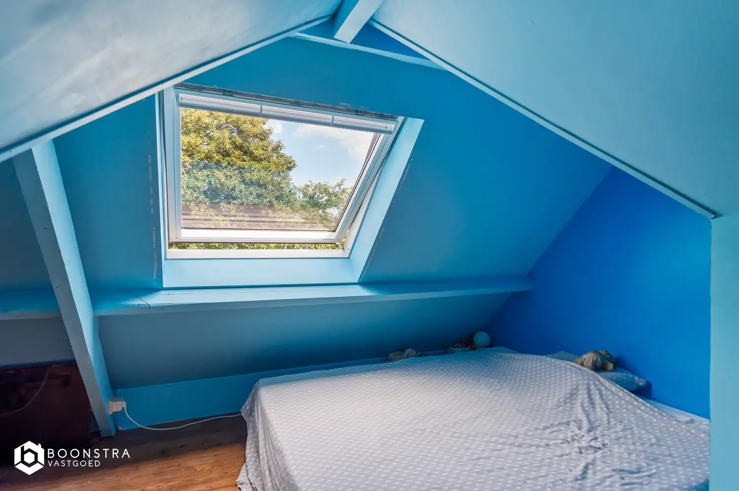 Instapklare woning met 4 slpkrs in hartje Edegem foto 22