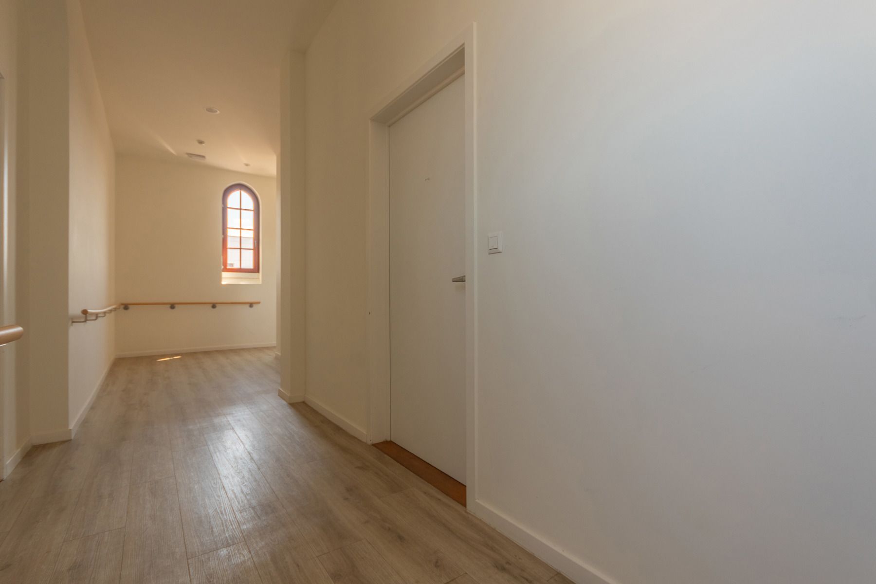 Assistentieflat met kelder in centrum Halle foto 5