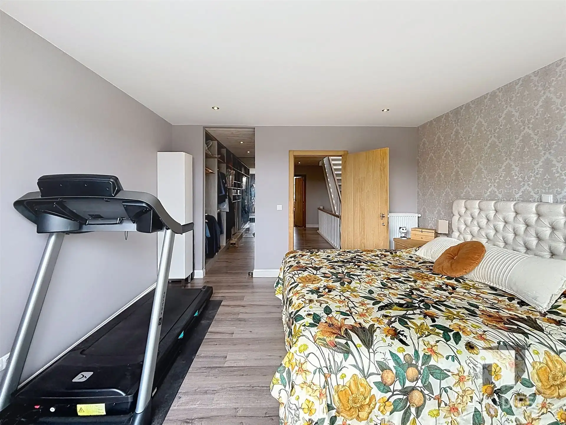 Charmante, instapklare gezinswoning met 3 ruime slaapkamers op 8a 52ca. foto 20