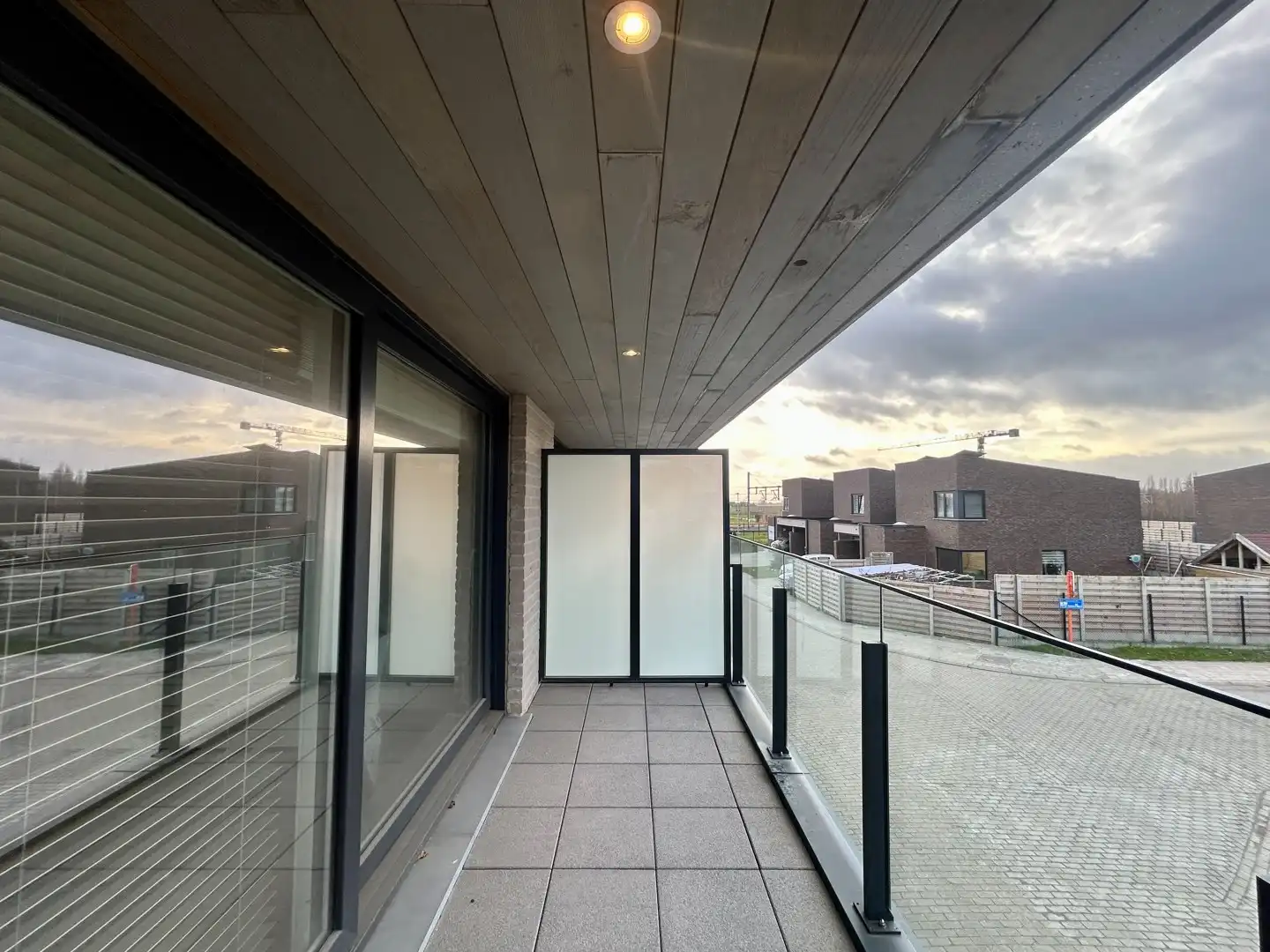 Instapklaar appartement met 2 slaapkamers nabij het Station van Tielt! foto 11