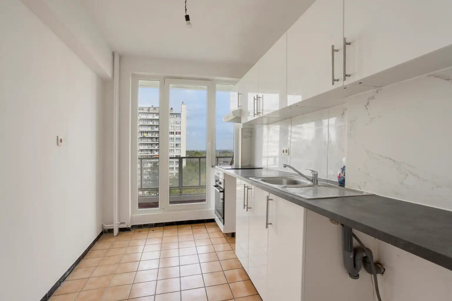 Instapklaar appartement met prachtig uitzicht op het park foto 3