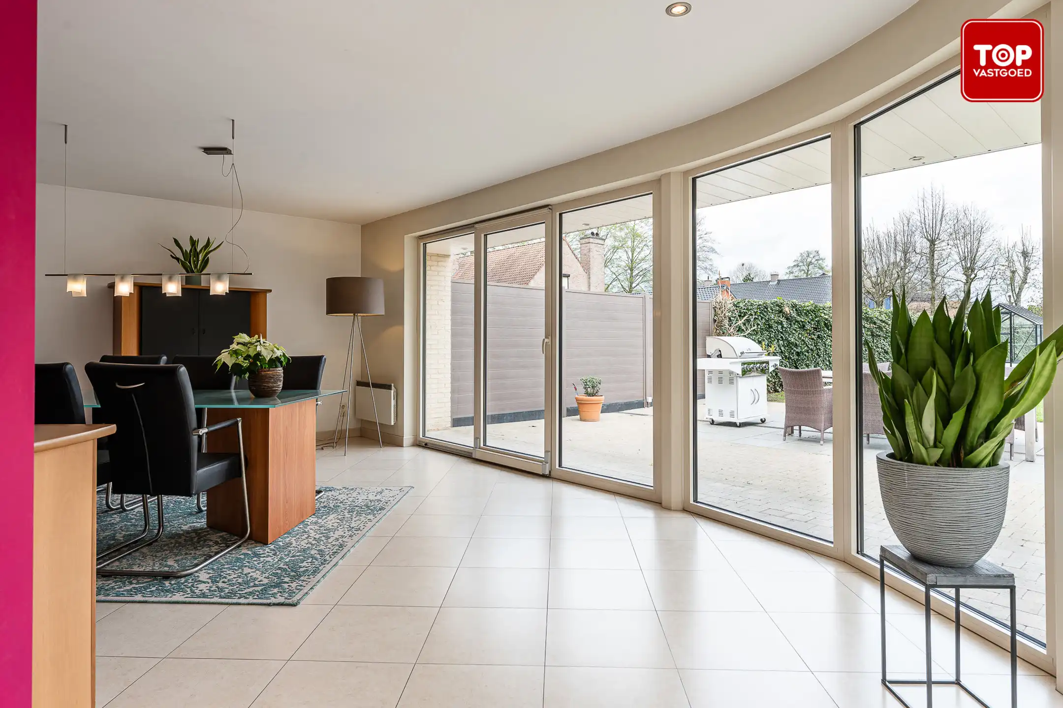 Instapklare woning in een doodlopende straat nabij de Bourgoyen foto 6