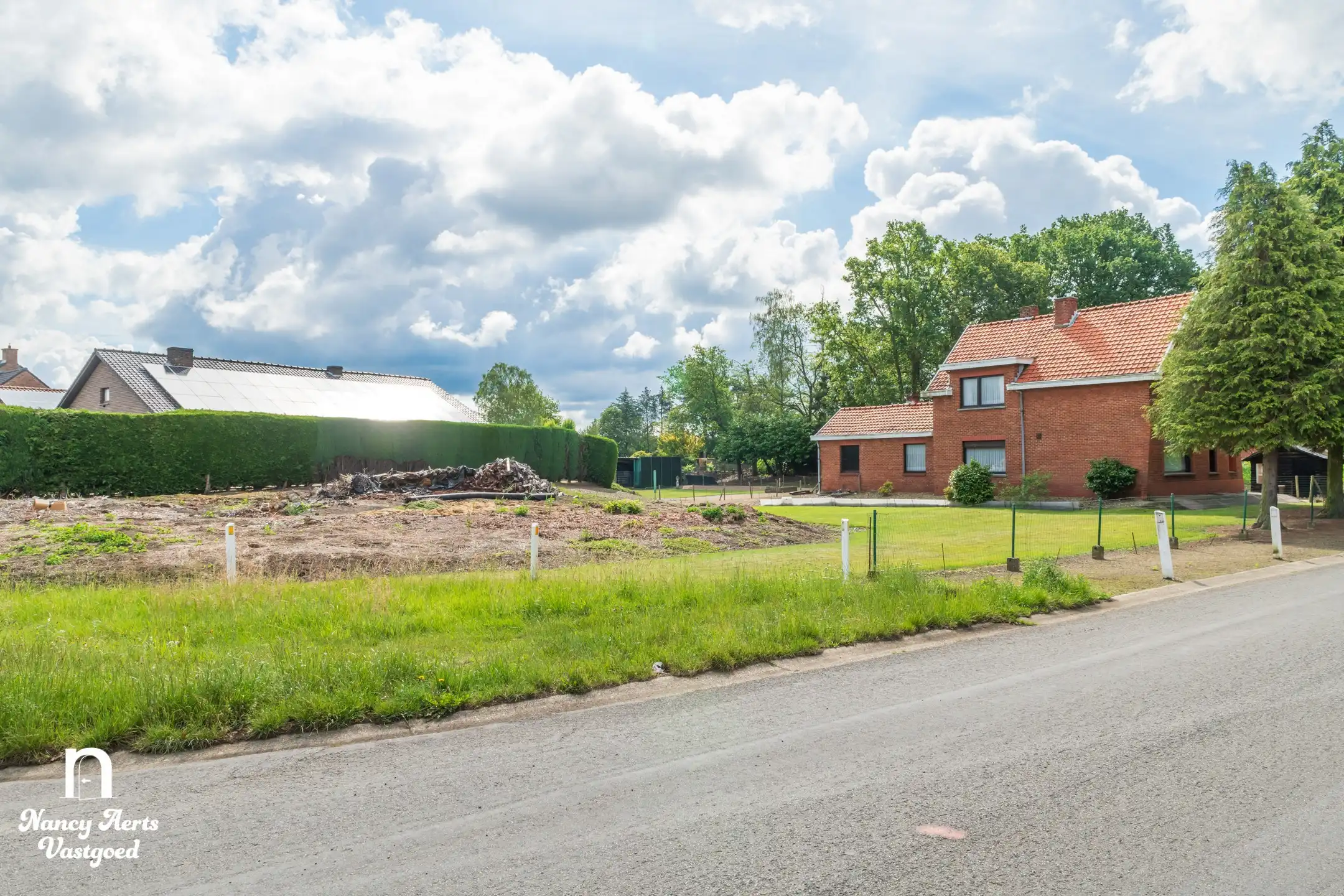 Rustig gelegen bouwgrond voor open bebouwing op hoekperceel foto 3
