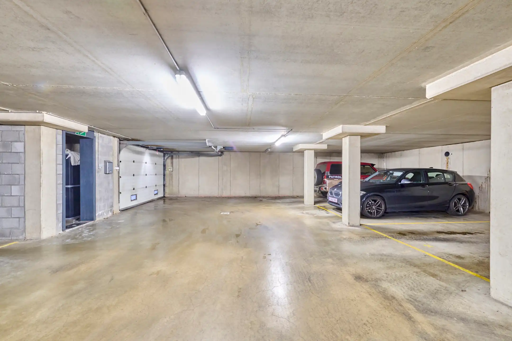 RUIM INSTAPKLAAR EN LICHTRIJK APPARTEMENT MET 2 TERRASSEN foto 13