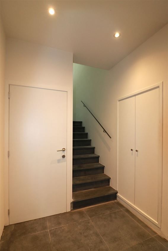 gerenoveerde duplex, 3 slpk., terras, nabij centrum en E 314  foto 31