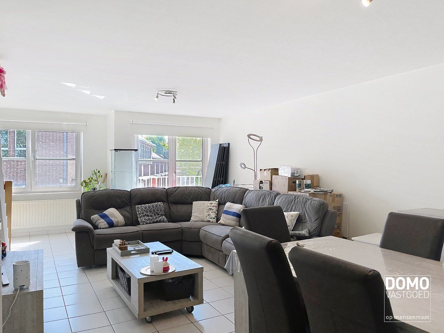 Ruim en lichtrijk duplex appartement met twee terrassen - inclusief 3 autostandplaatsen - EPC: B foto 4