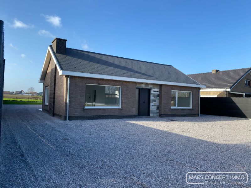 Recent gerenoveerde woning te huur op den Heirweg dicht bij centrum Anzegem foto {{pictureIndex}}