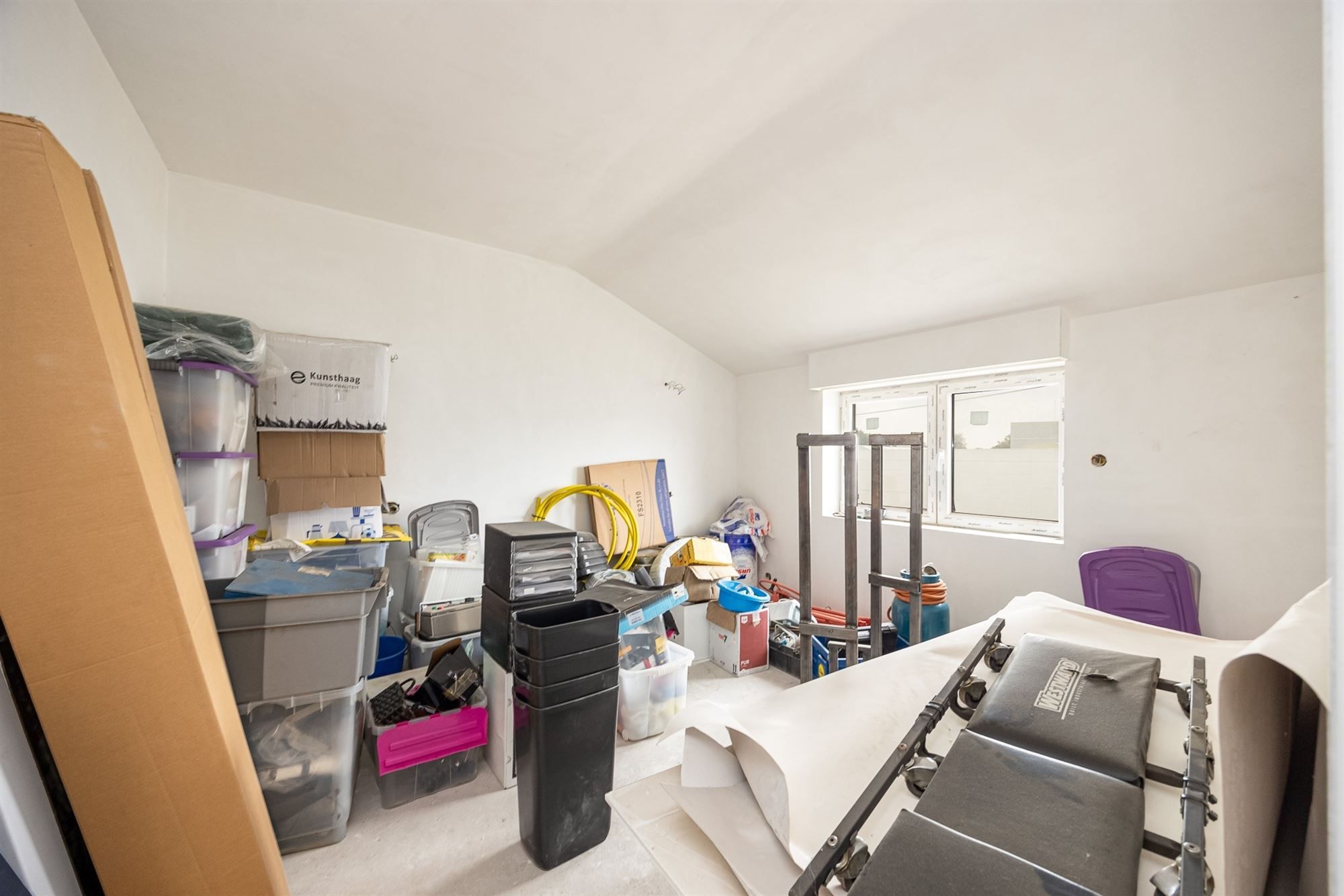 Te renoveren HOB op perceel van 693m² foto 16