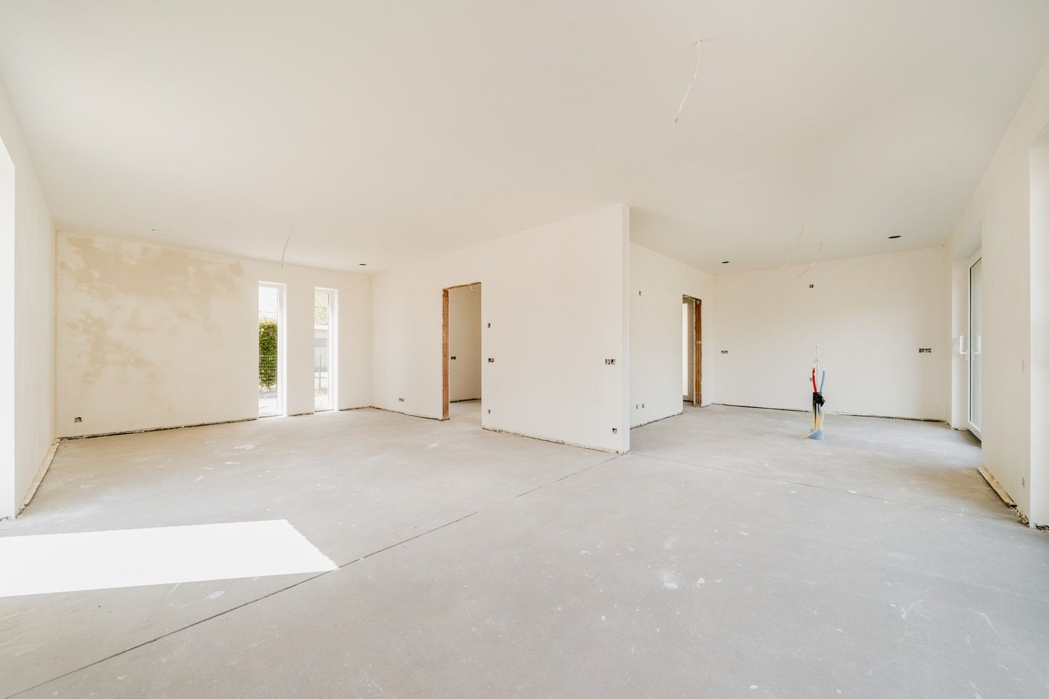 Energiezuinige nieuwbouwwoning met 3 slaapkamers en carport op een rustige locatie foto 5