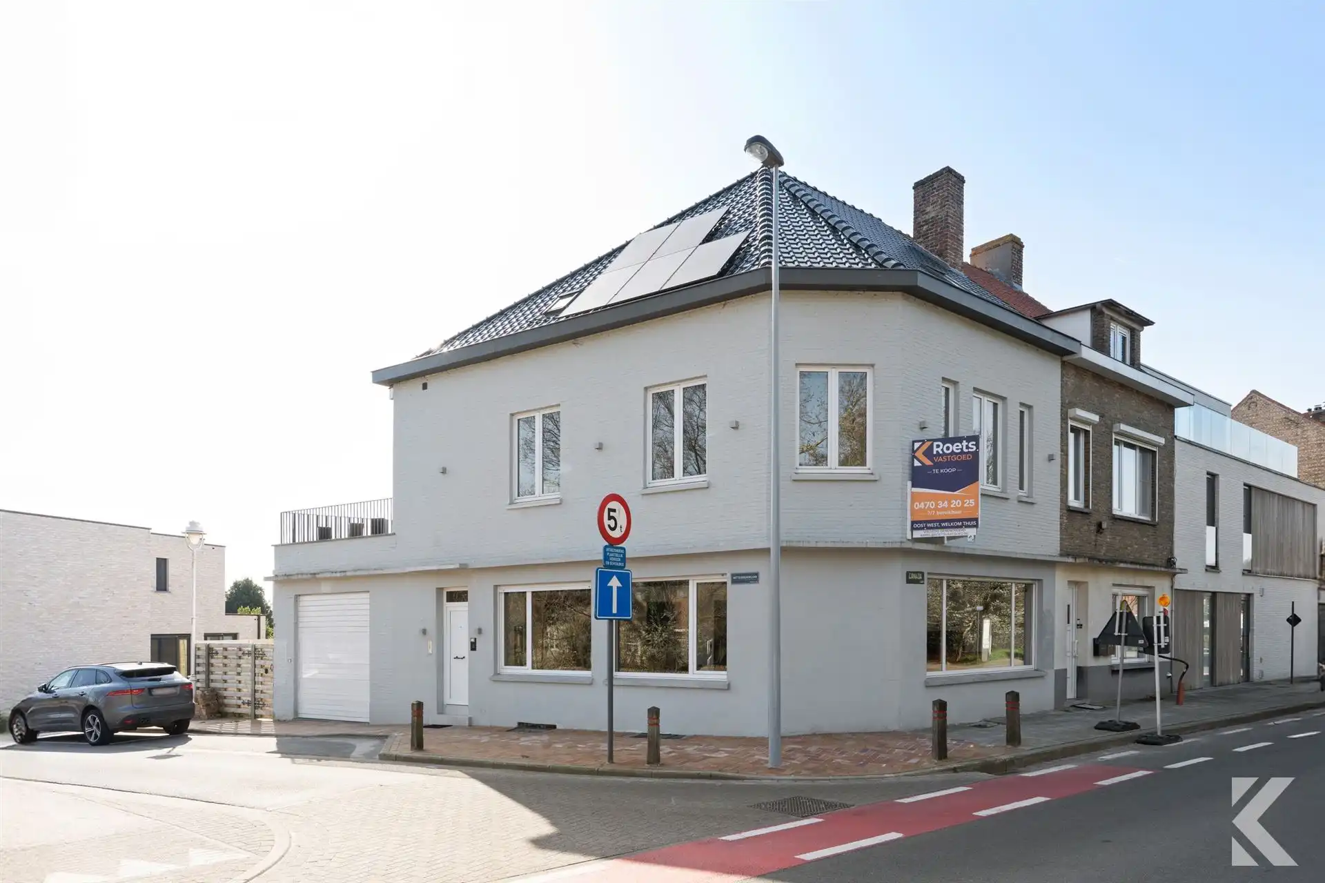 Gigantische, prachtig gerenoveerde woning met garage foto 29