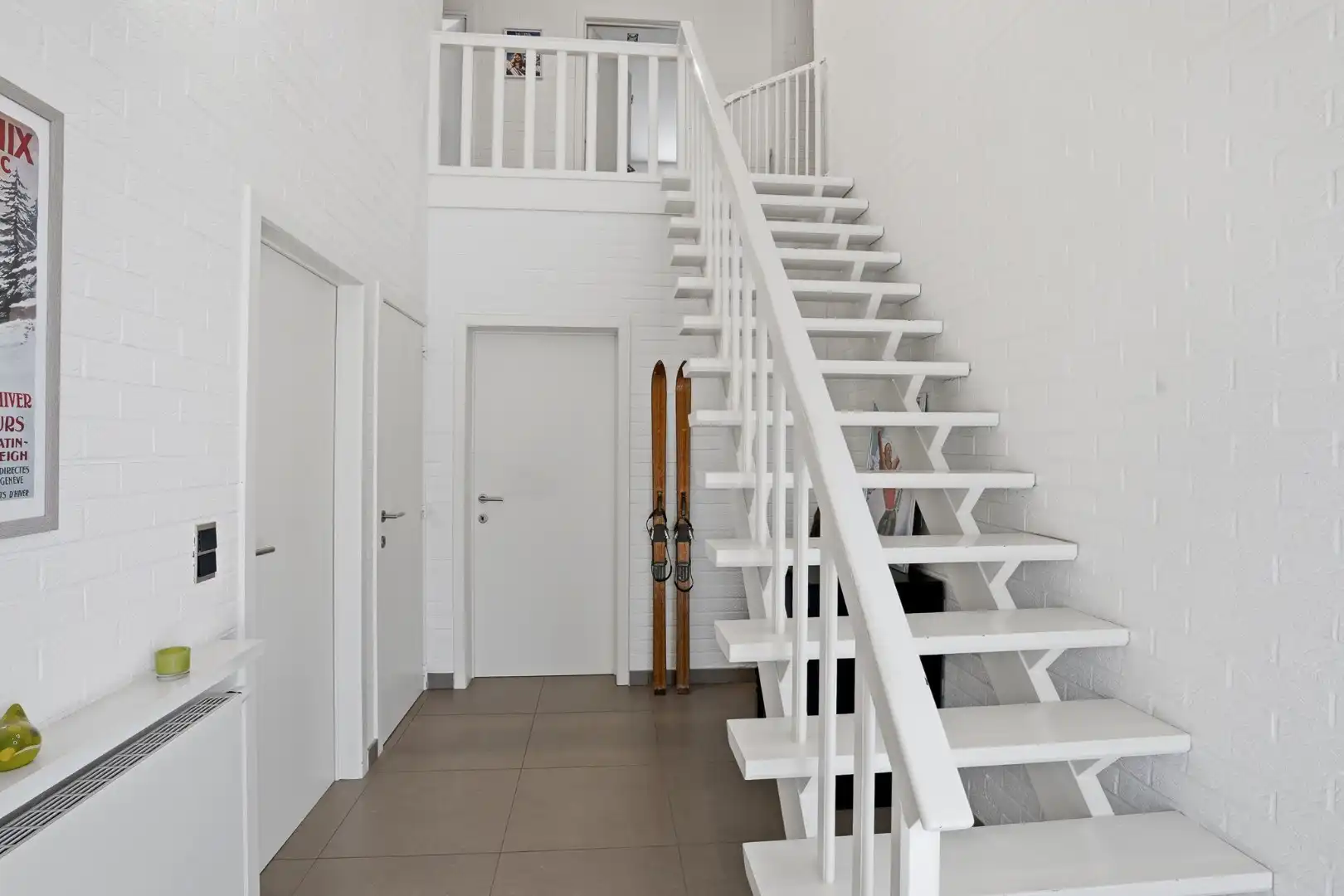 Alleenstaande woning met zonnige tuin op 980 m² foto 3