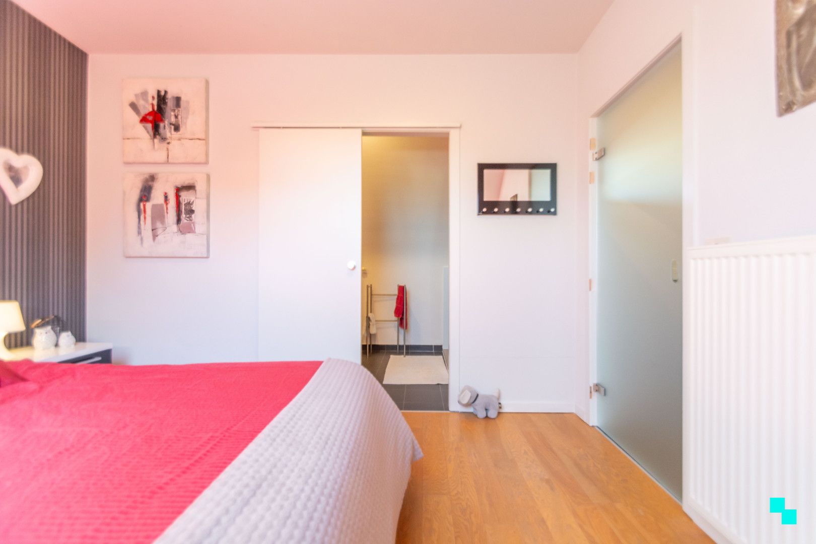 Tweeslaapkamerappartement met ruim terras in het dorp van Merelbeke foto 15