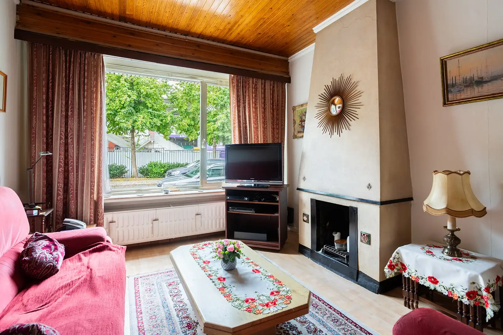Woning met veel potentieel en zuidwestgerichte stadskoer  foto 6