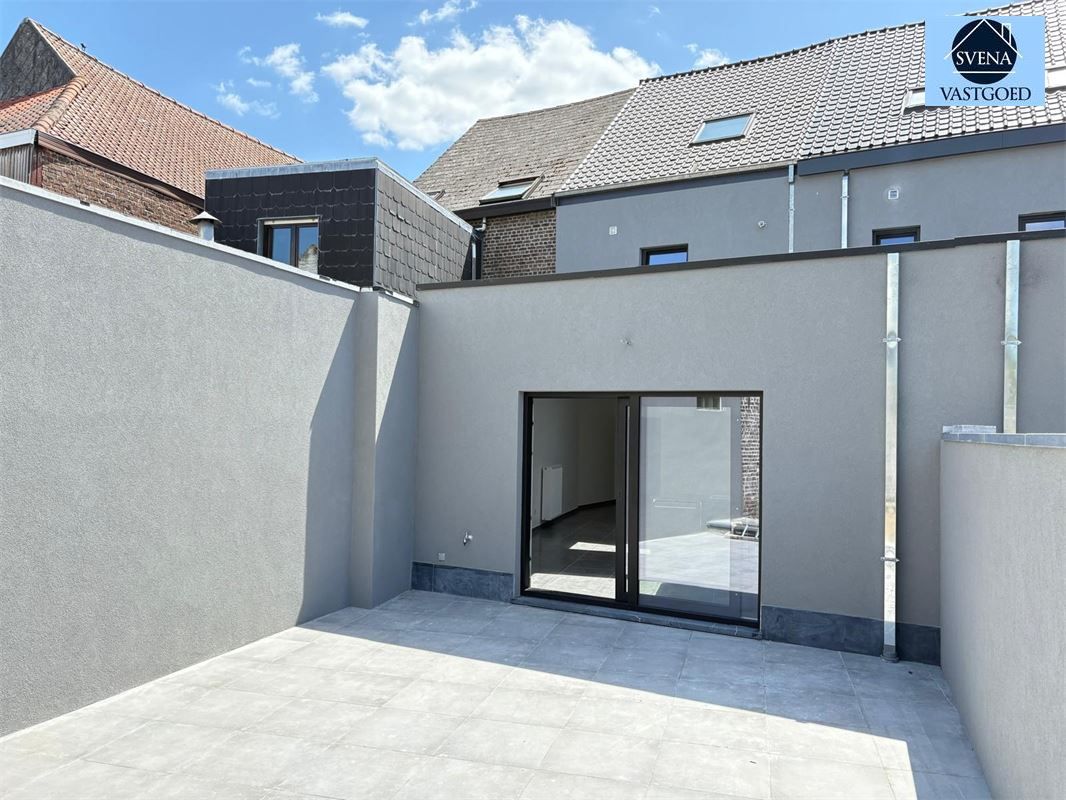PRACHTIG GERONOVEERDE WONING MET 4 SLAAPKAMERS foto 15