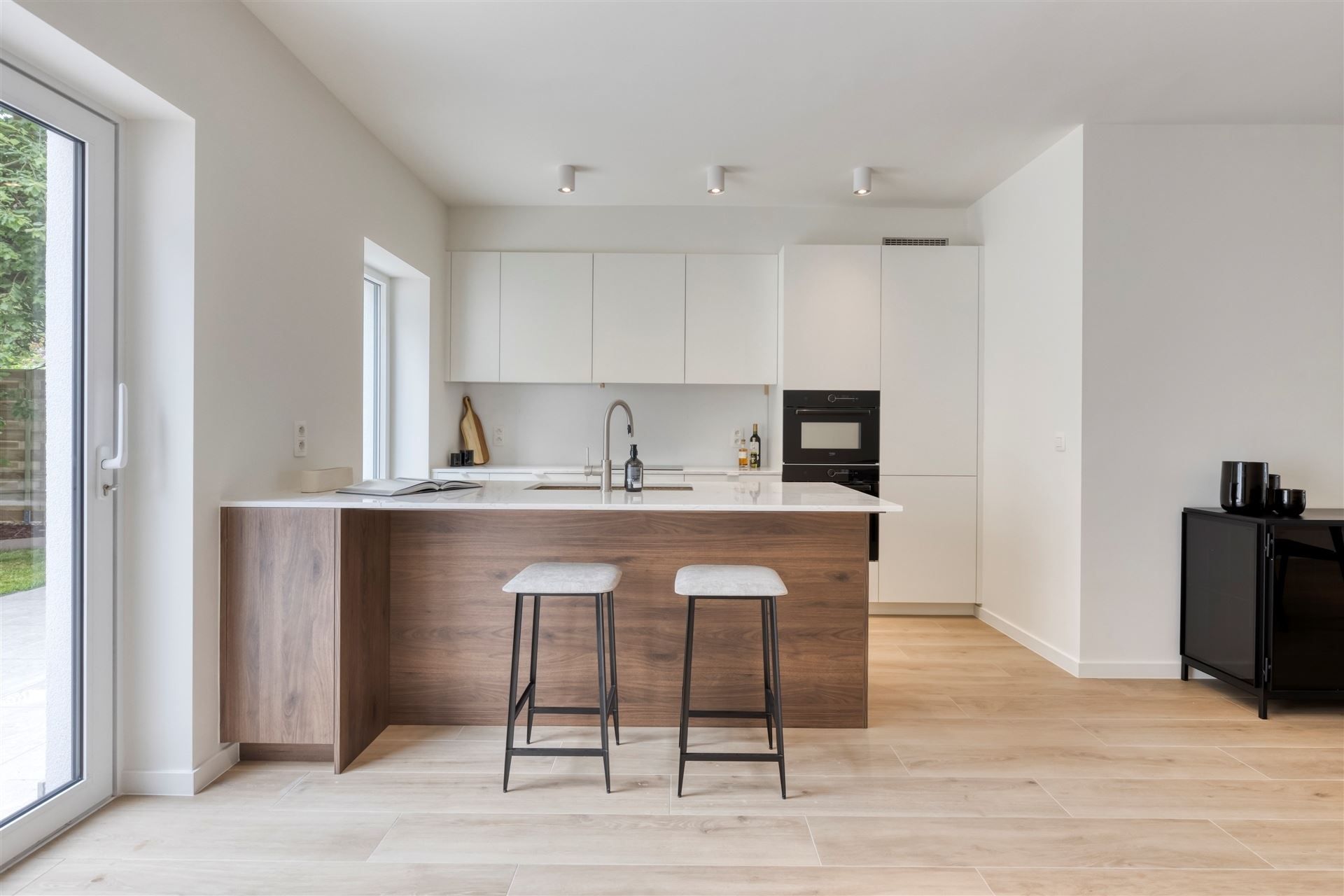 Gerenoveerd gelijkvloers appartement in gegeerde wijk te Edegem foto 5