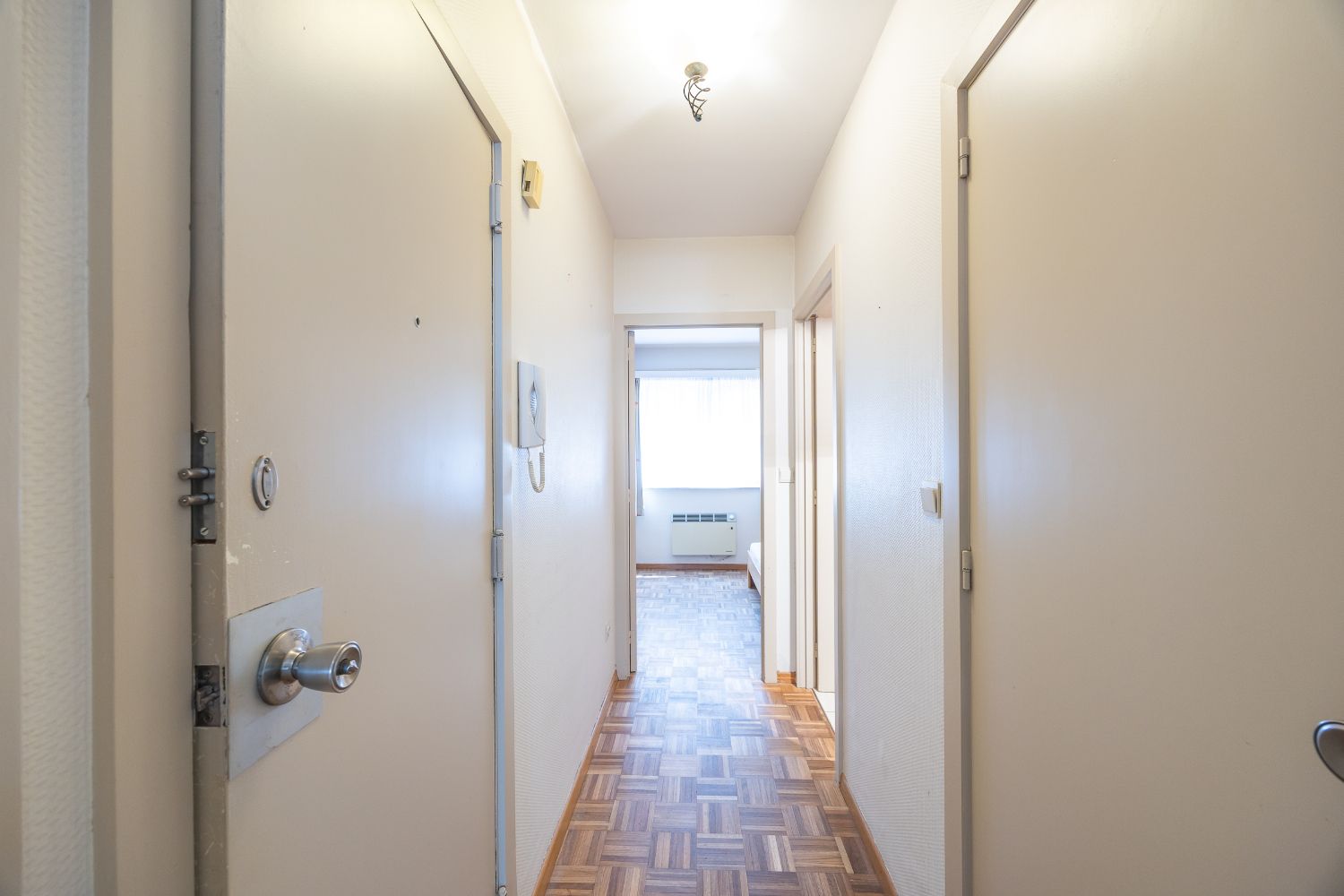 Zeer goed onderhouden appartement op toplocatie foto 11