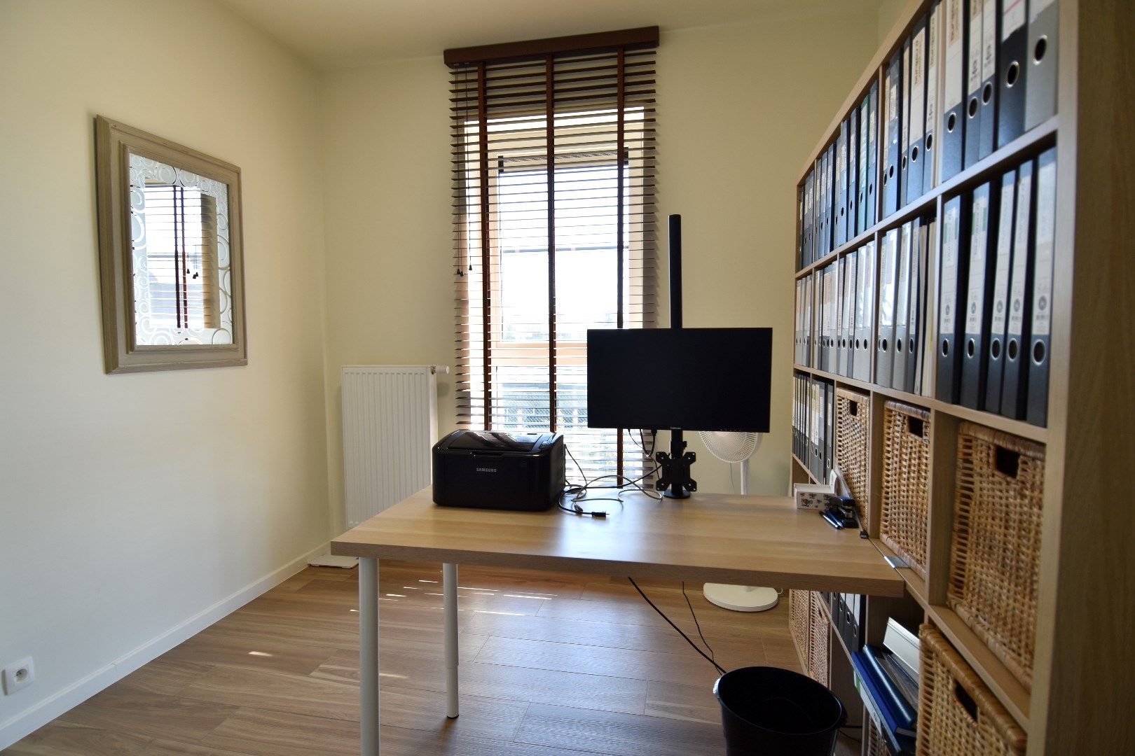 Luxueus afgewerkt 2 slpk appartement met zuidgericht terras te koop in Roeselare foto 14