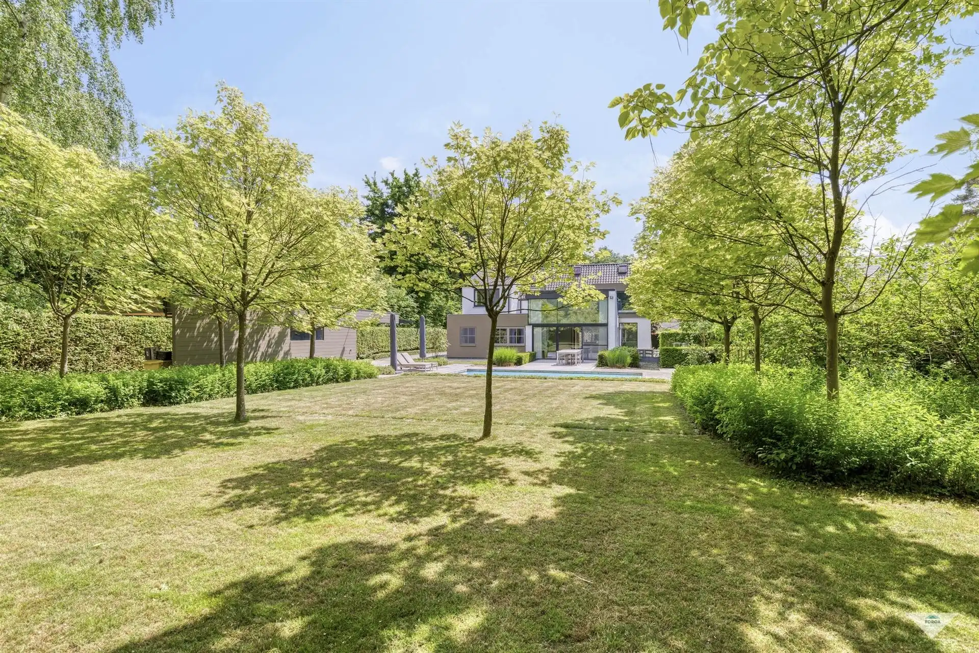 Exclusieve villa in het groene Linden foto 25