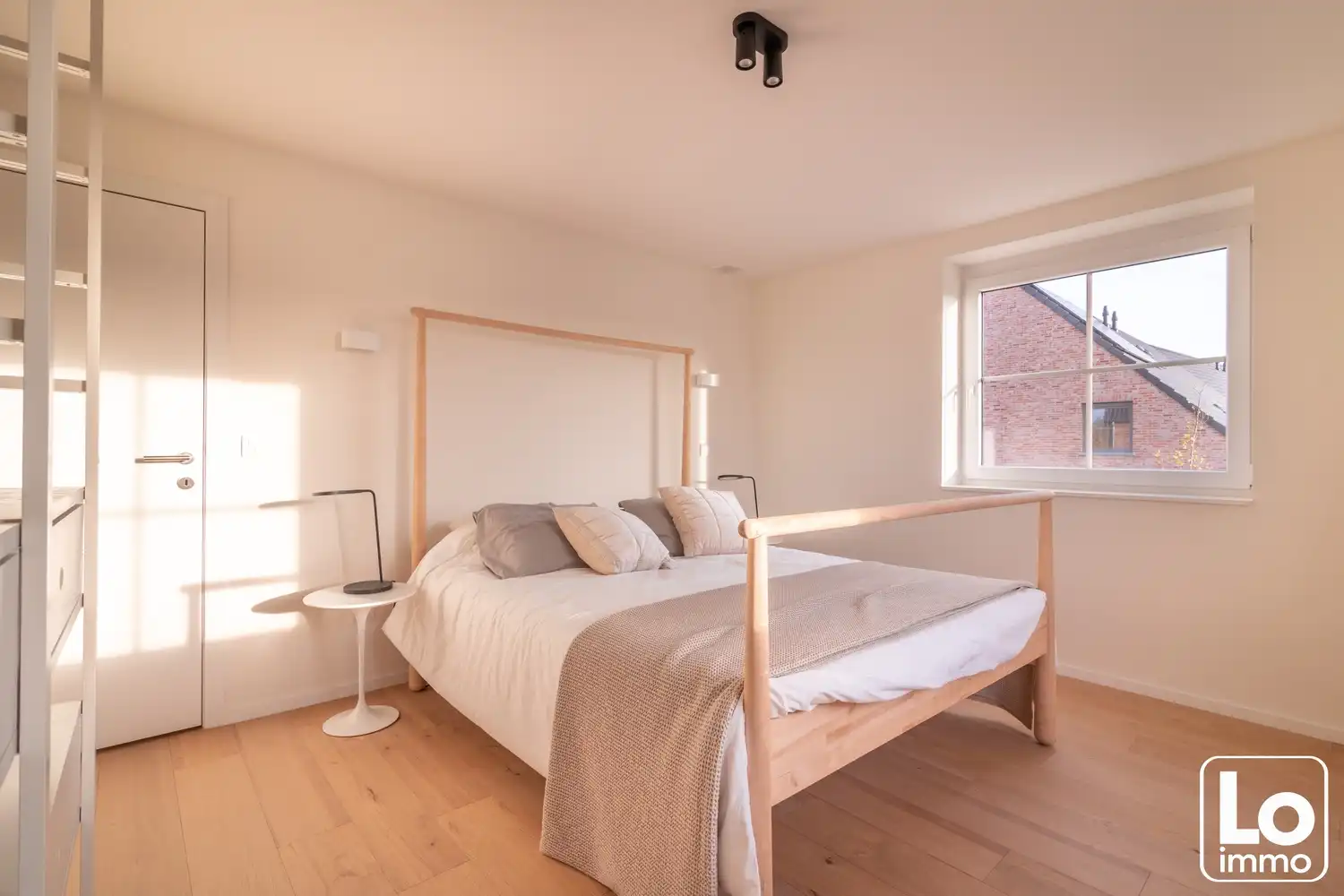 Nieuwbouwwoning met prachtig verzicht nabij centrum Lochristi foto 10