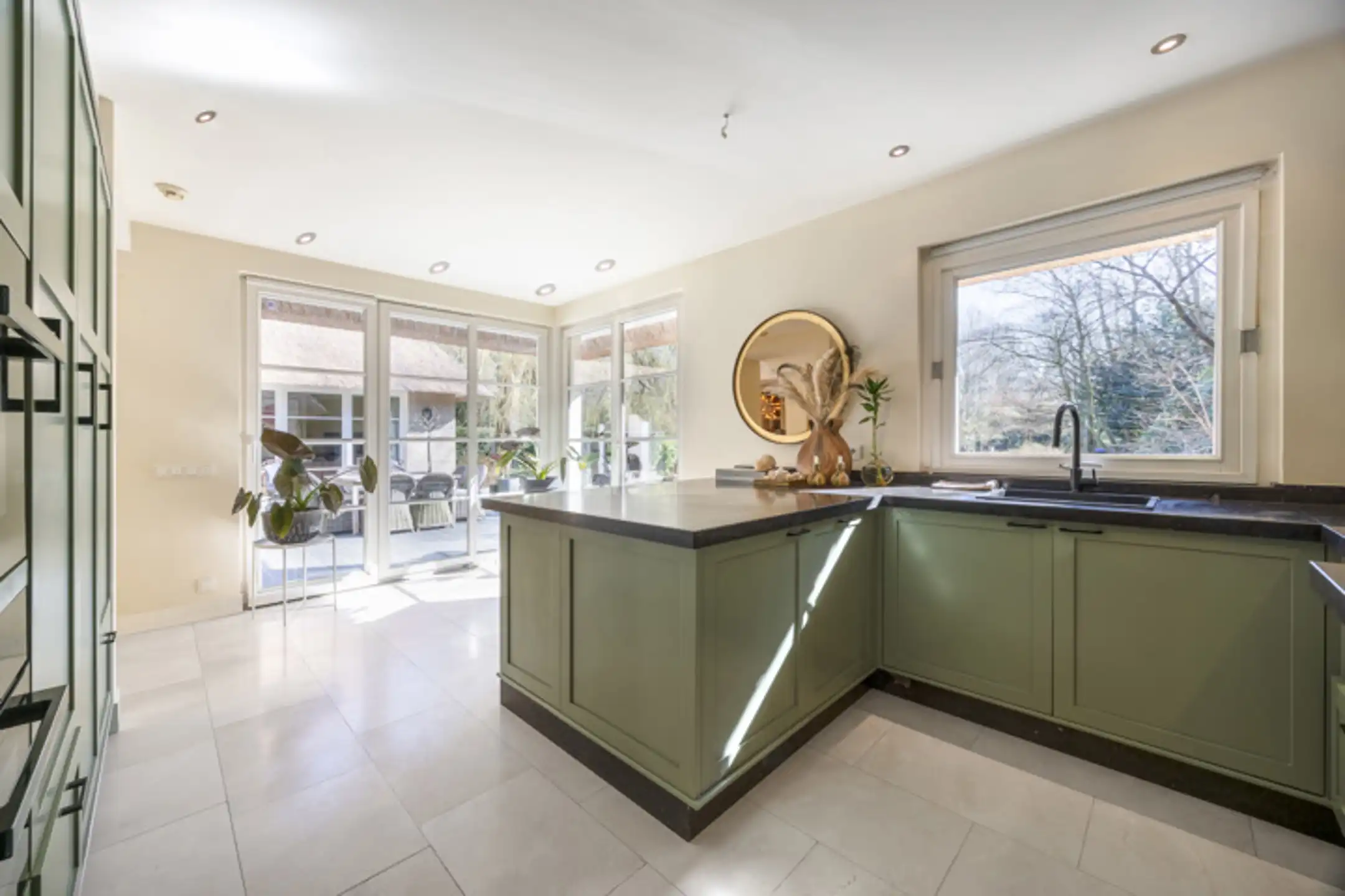 Unieke villa – Exclusief Wonen in Privacy en Luxe &nbsp; foto 16