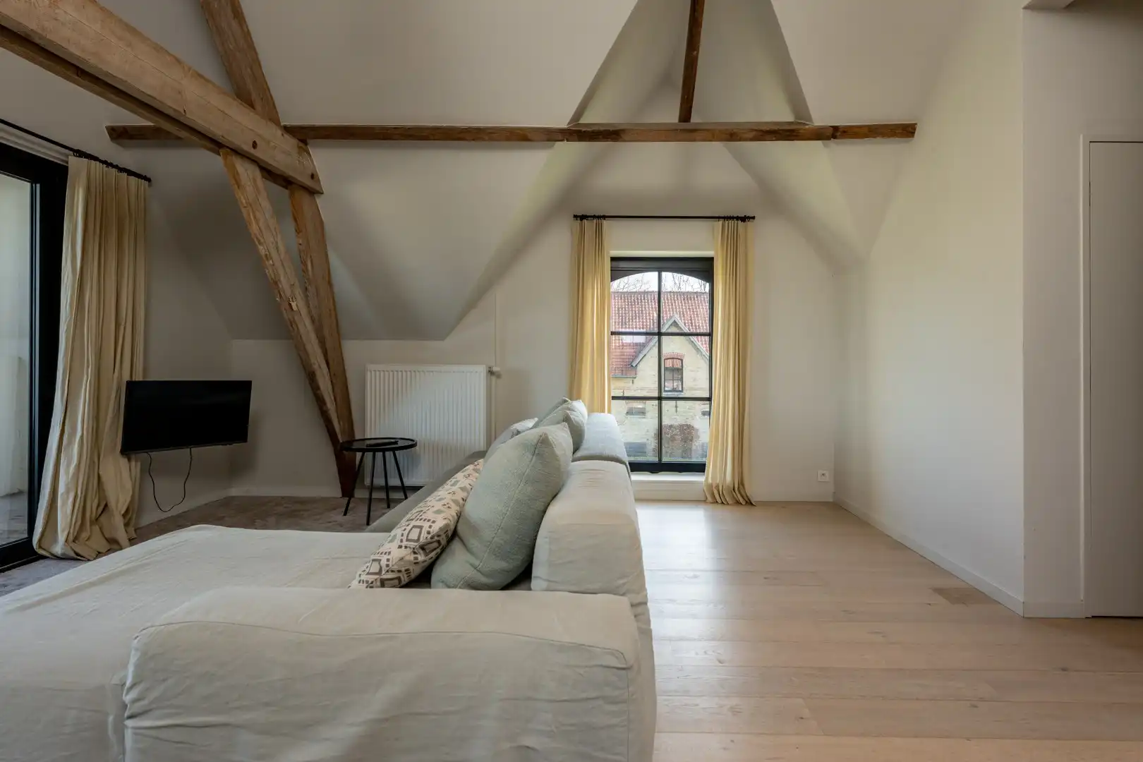 Exclusieve historische herenhoeve 'Groot Noordhof' met 8 vergunde vakantielogies op topligging nabij zee foto 48