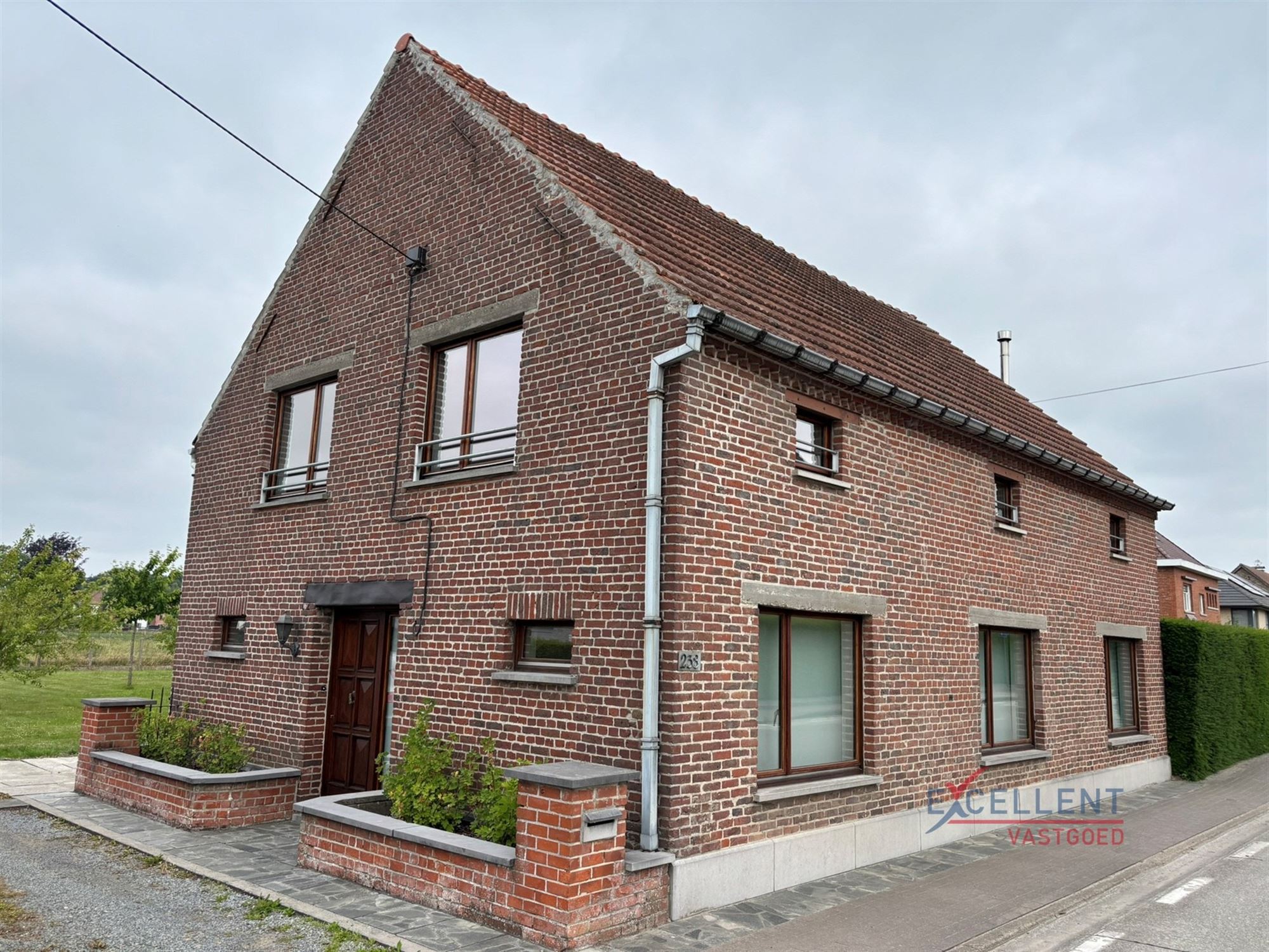 ()=>{if(producerUpdateValueVersion(node),producerAccessed(node),node.value===ERRORED)throw node.error;return node.value} Gentse Steenweg 238 - 9620 LEEUWERGEM