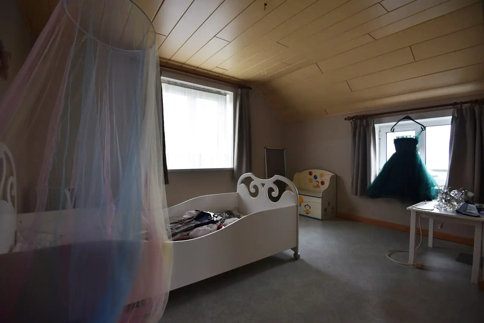 Woning met 3 slaapkamers, tuin  en dubbele garage te Kaprijke foto 9