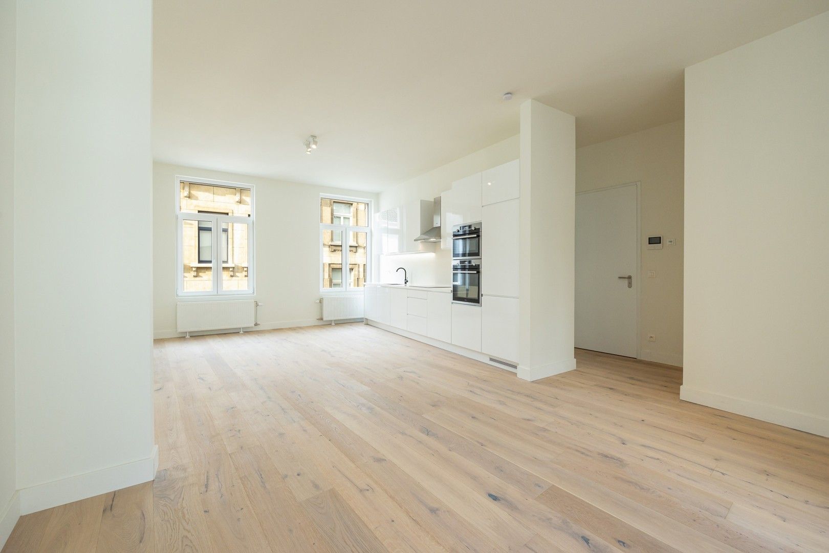 APPARTEMENT MET TERRAS foto 2