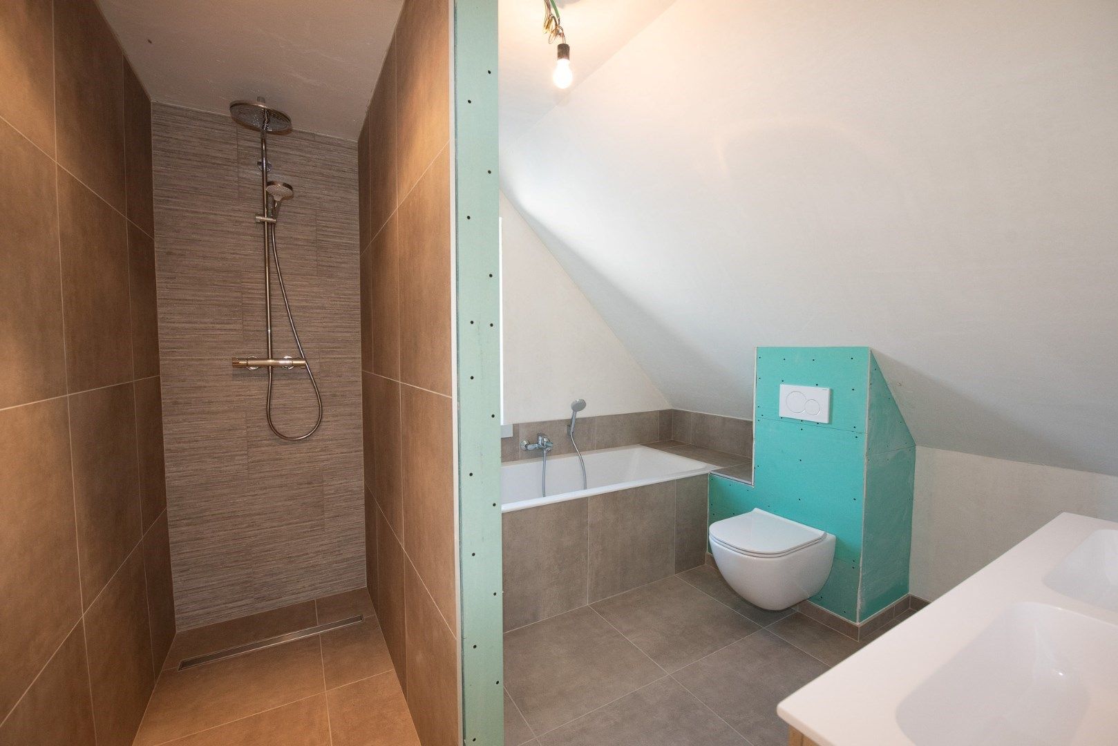 Knappe NIEUWBOUW woning met 3 slaapkamers en leuke tuin op topligging te koop te Olsene!  foto 13