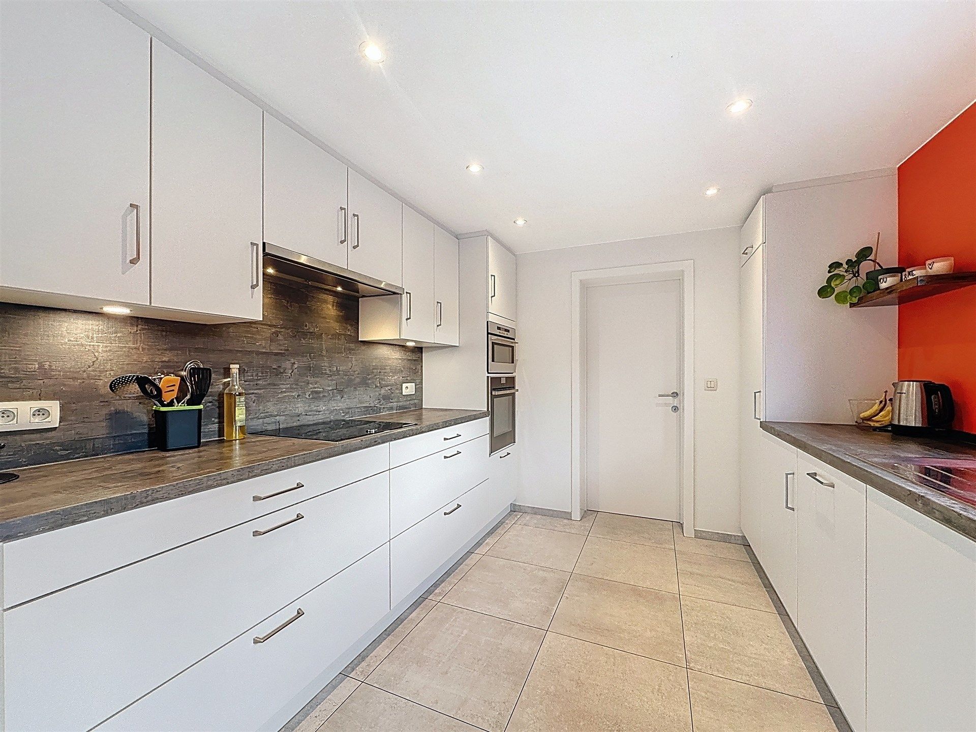 Prachtige woning met 4 slaapkamers in Bazel op perceel van 560m² foto 4