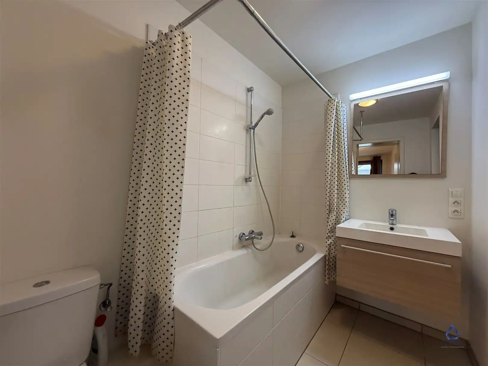 1-slaapkamerappartement met terras te Brussel  foto 15