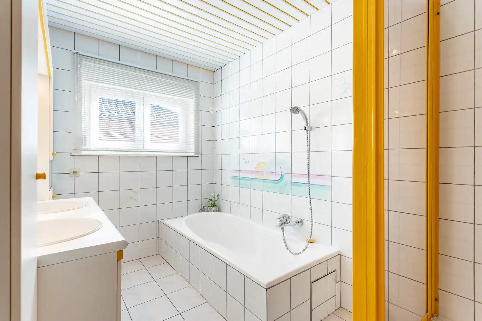 Instapklare gezinswoning met 3 slpk. en ruime tuin foto 18