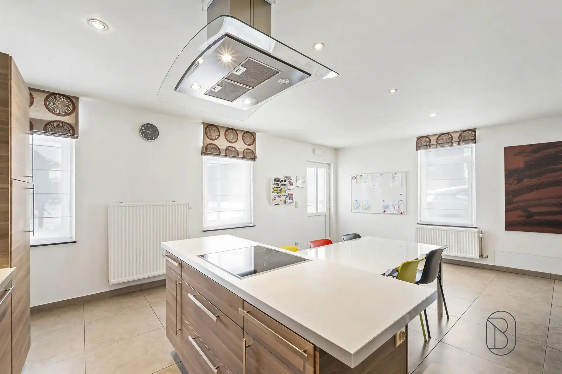 Leuk instapklaar huis met 2 SLK! foto 6