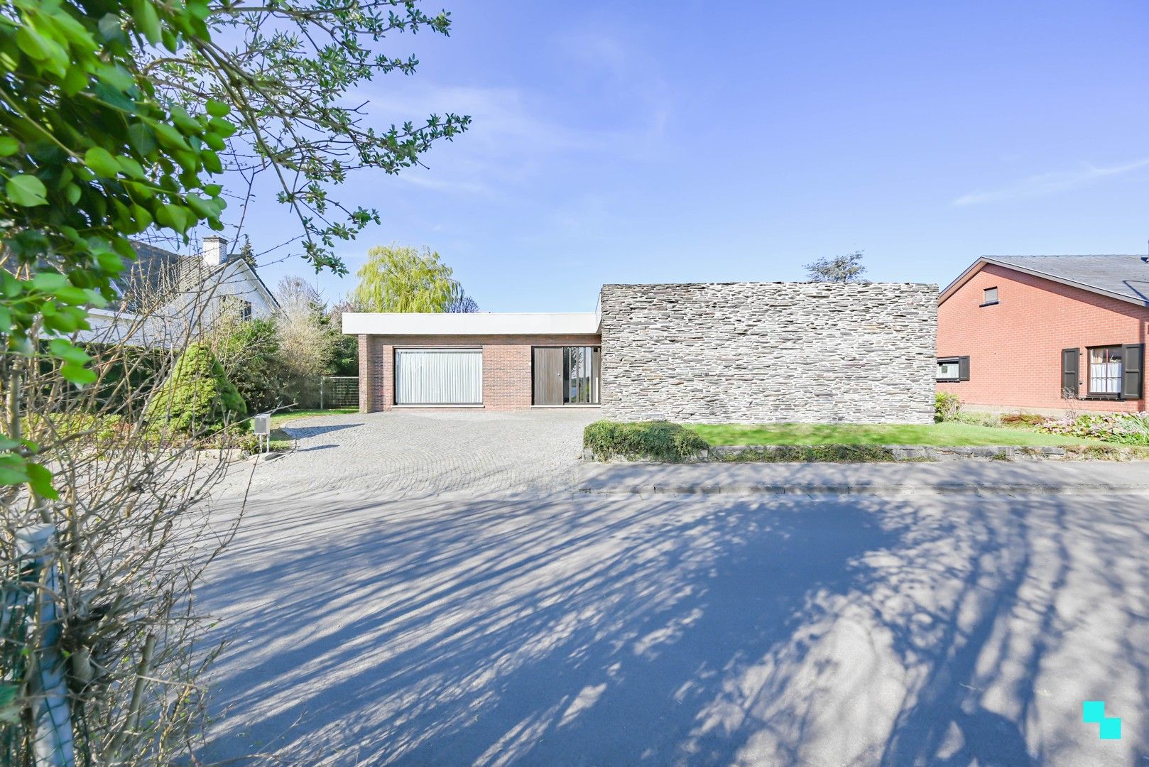 Charmante bungalow met landelijk uitzicht in Moen foto 3