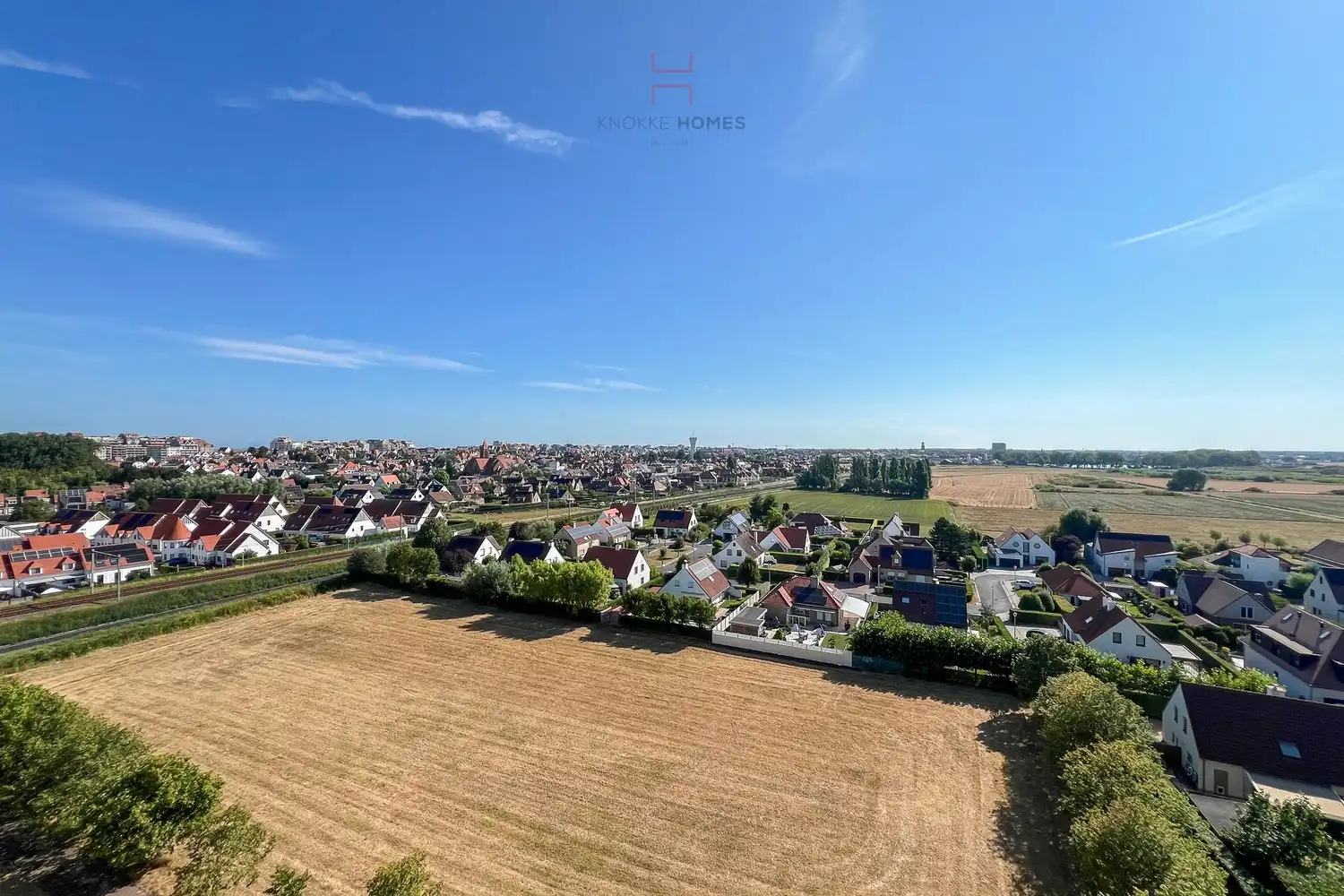 Ruim penthouseappartement met 1 slaapkamer en extra slaaphoek, verkoop van multi-eigendom foto 5