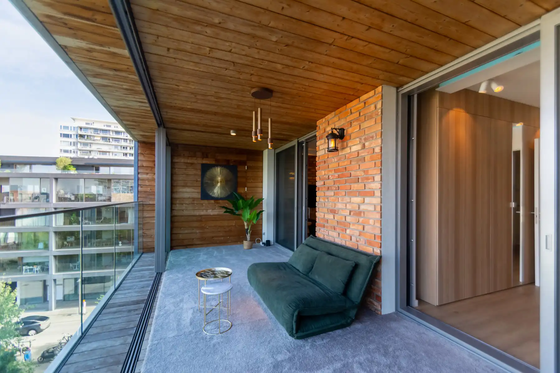 Gezelig lichtrijk gemeubeld 2 kamer app. met 2 TERRASSEN foto 4