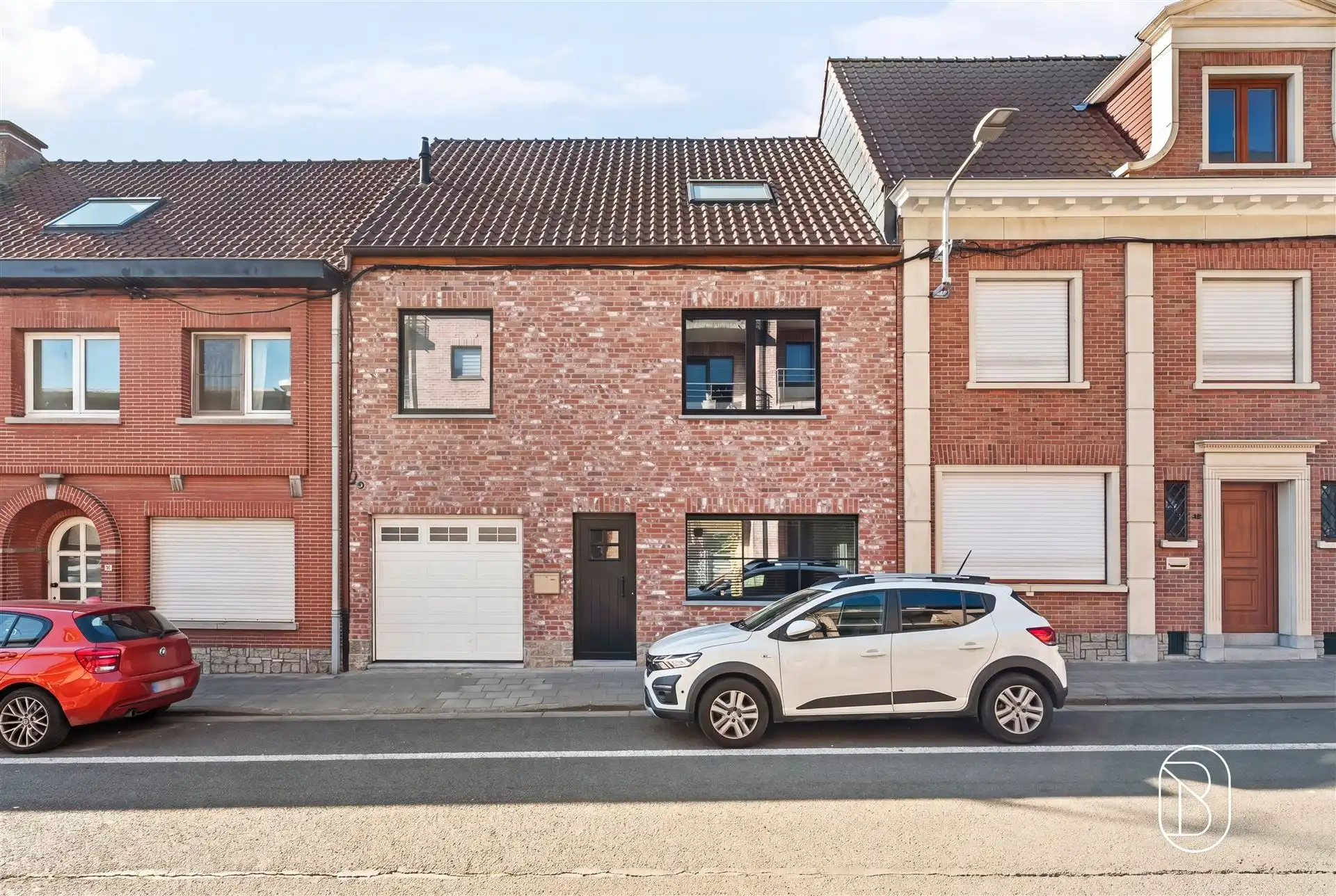 Toffe recente grote kwalitatieve woning met garage en tuin foto 6