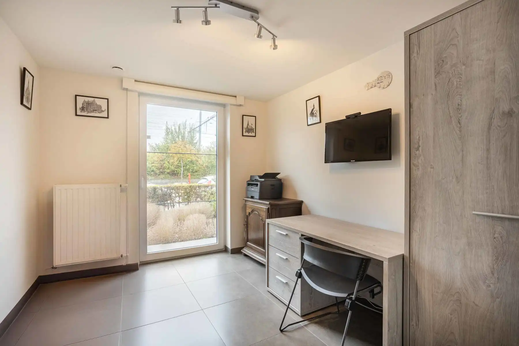 Te koop: commercieel gelijkvloers station Denderleeuw foto 14